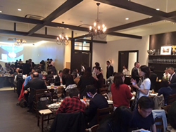 ��ƁE�C�x���g����W