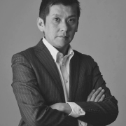 ����@���a